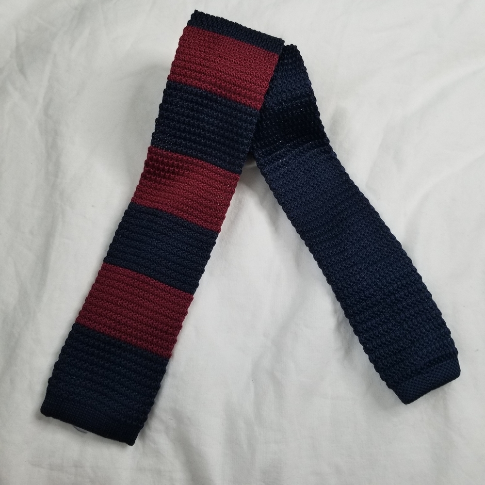 Otaa burgundy & navy blue striped knitted tie